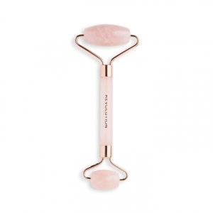 Revolution Skincare Rose kwarcowy wałek do twarzy